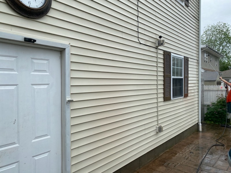 Exterior cleaning service